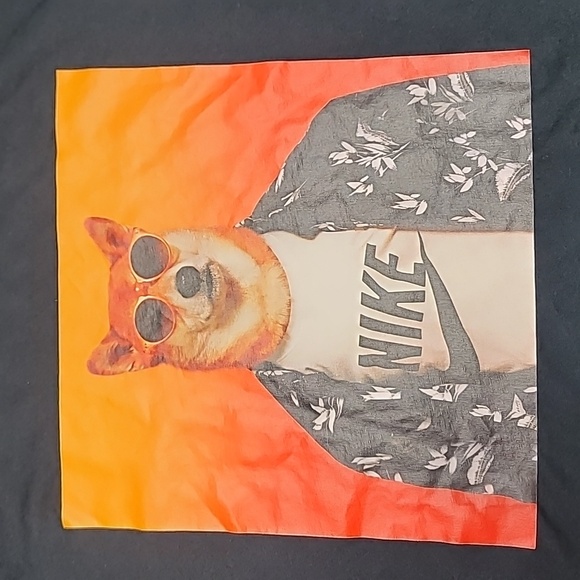 NIKE SHIBA INU DOG TEE SIZE SMALL MENS - Picture 3 of 6